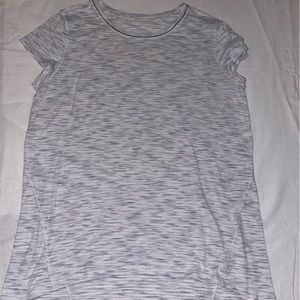 Lululemon heathered gray workout top